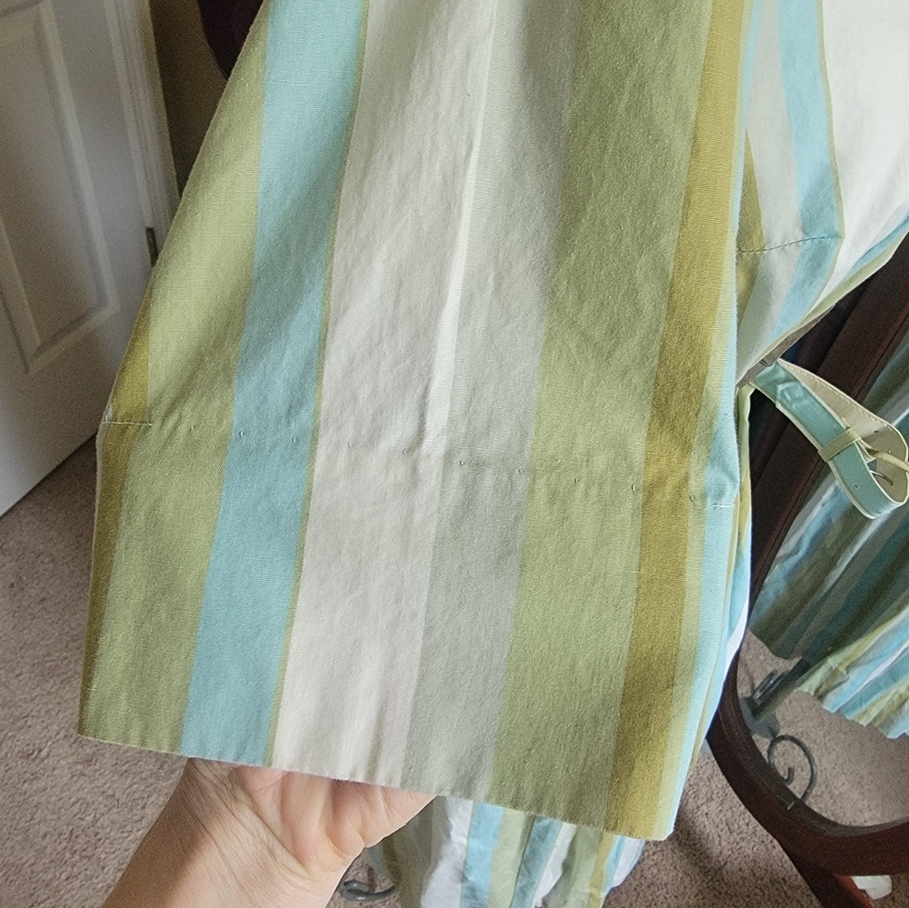 *Beautiful Vintage Stripped Spring Midi Dress* - Picture 5 of 9